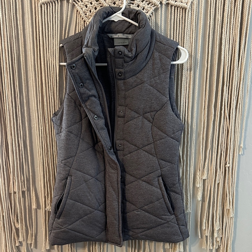 Athleta Women's IceCap Puffer Quilted vest